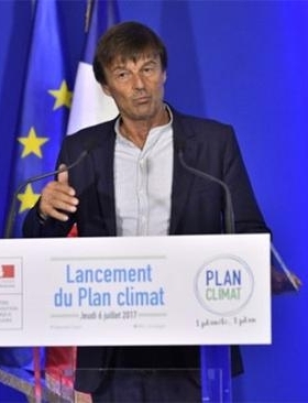 法國計(jì)劃2040年完全禁止燃?xì)廛嚭筒裼蛙囦N售